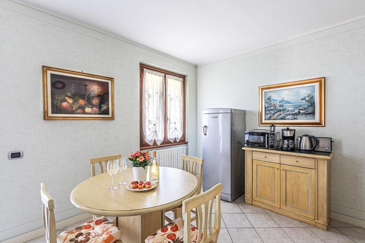 I Mosaici Apartments By Wonderful Italy シルミオーネ エクステリア 写真