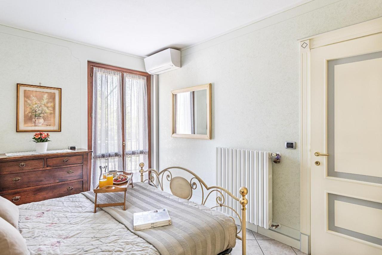 I Mosaici Apartments By Wonderful Italy シルミオーネ エクステリア 写真